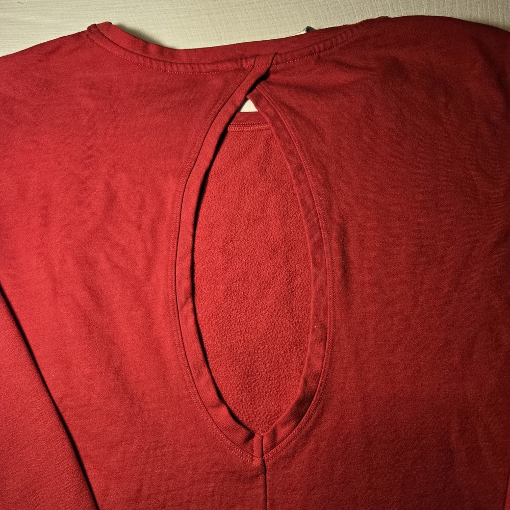 Victoria’s Secret VSX Sport Top Womens Large Red Open Keyhole Back - Picture 5 of 6